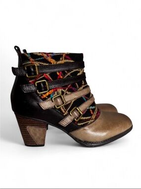 Boho Artsy Maximalist Multicolor Leather Women’s Size 40 Spring Step Ankle Boots